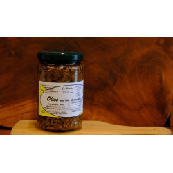 Olive taggiasche denocciolate e tritate